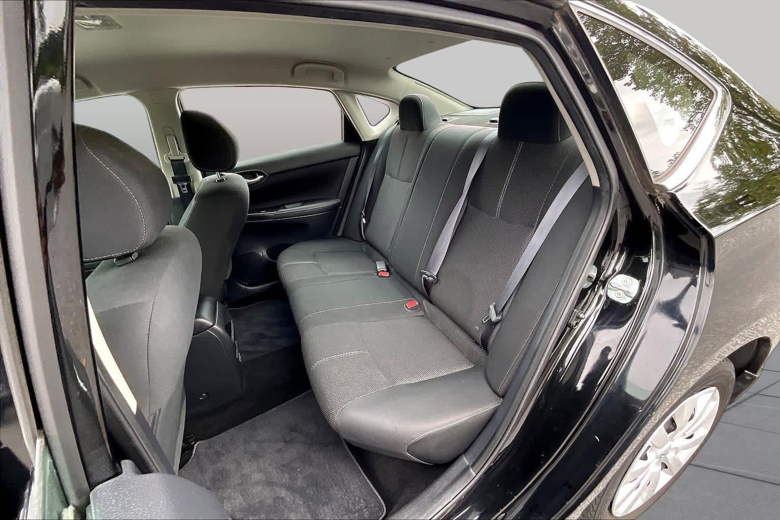 Used 2018 Nissan Sentra S FWD image 19