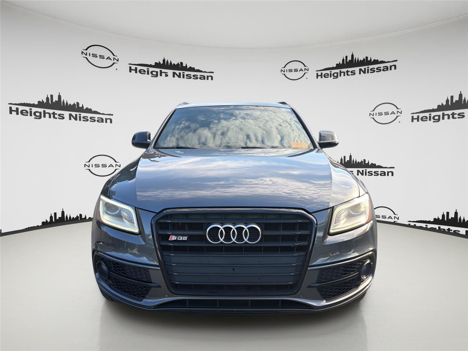 Used 2017 Audi SQ5 Premium Plus AWD/4WD image 8