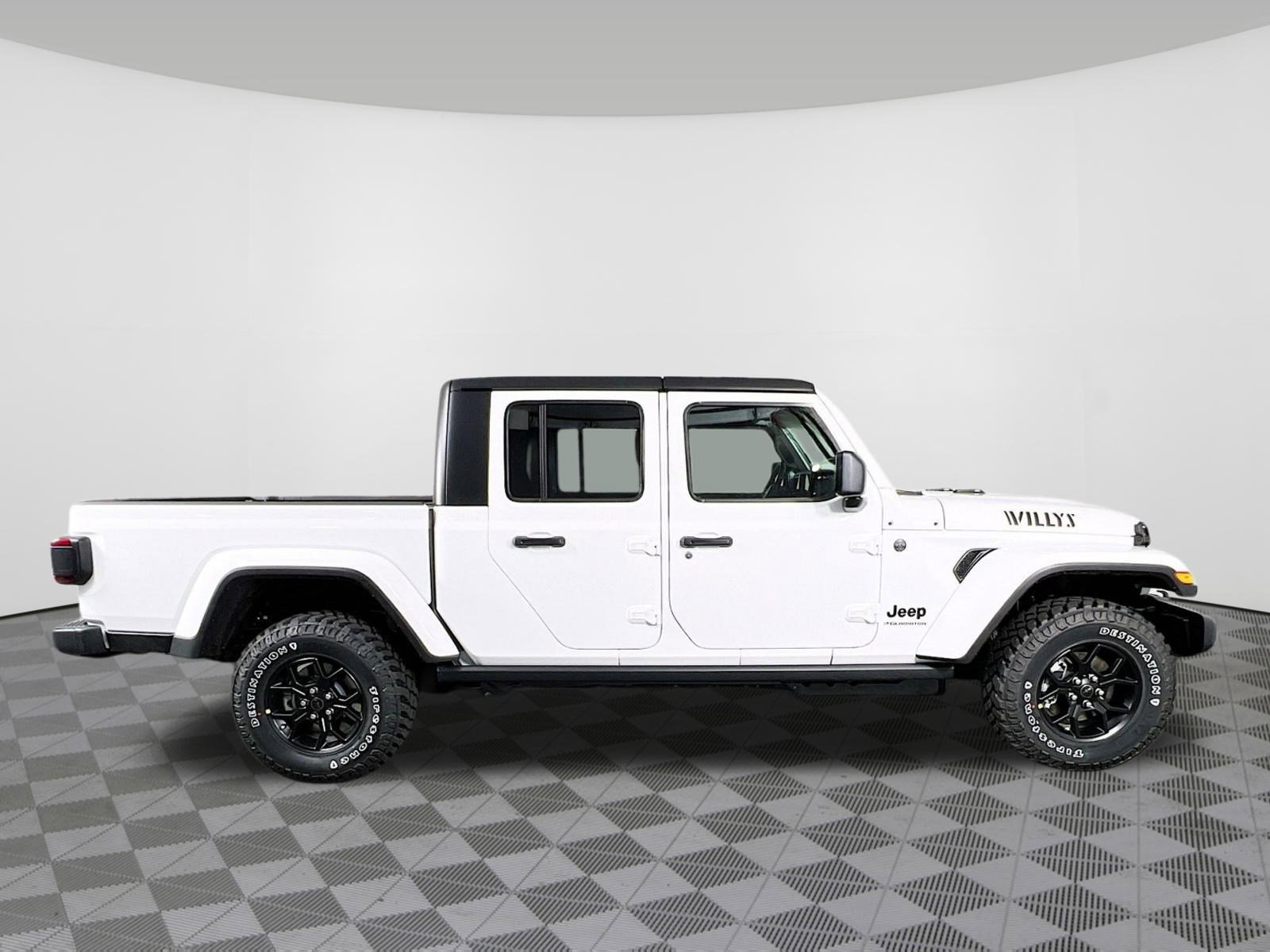 New 2026 Jeep Gladiator Willys AWD/4WD image 31