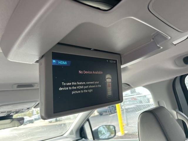 Used 2024 Honda Odyssey Elite image 32