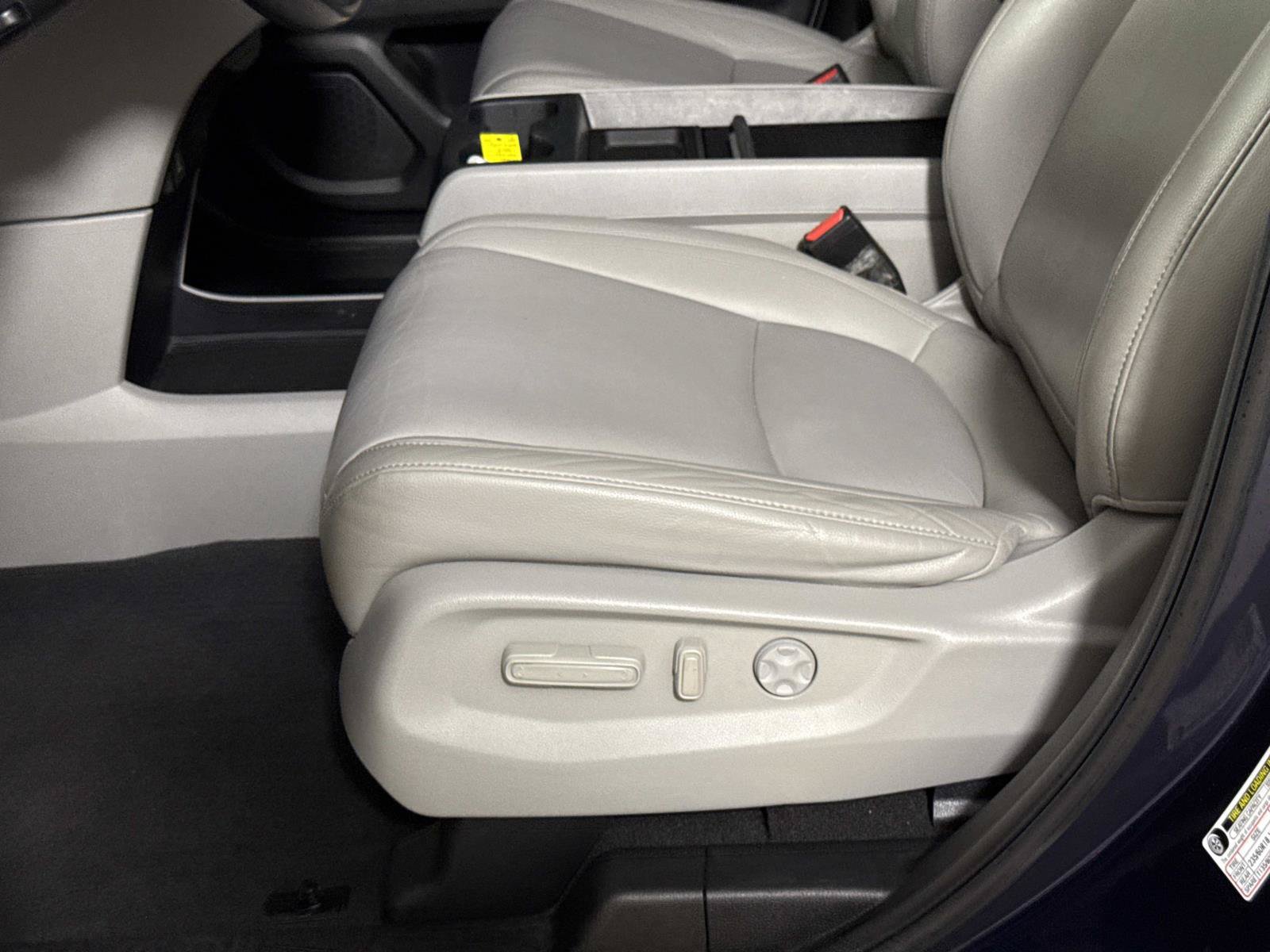 Used 2020 Honda Odyssey EX-L image 18