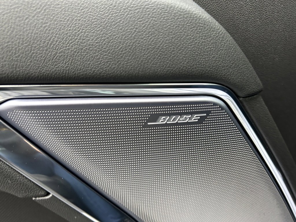 Used 2024 Chevrolet Silverado 1500 High Country image 38