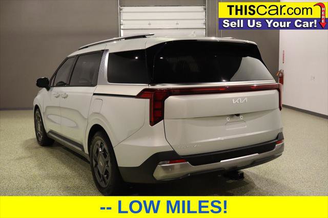 Used 2025 Kia Carnival SX image 5