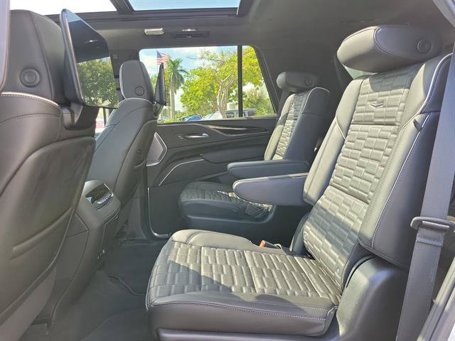 Used 2024 Cadillac Escalade V w/ LPO, ONYX Package AWD/4WD image 8