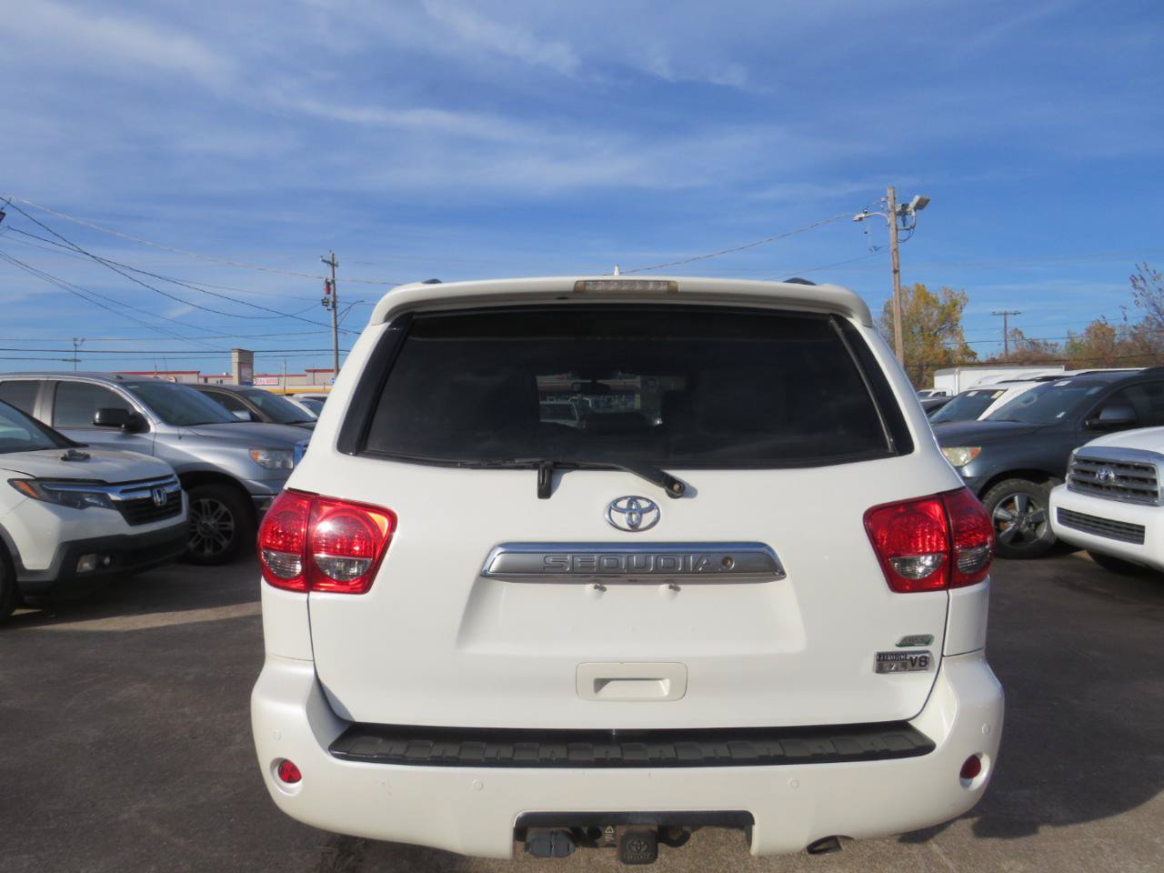 Used 2015 Toyota Sequoia Platinum AWD/4WD image 6