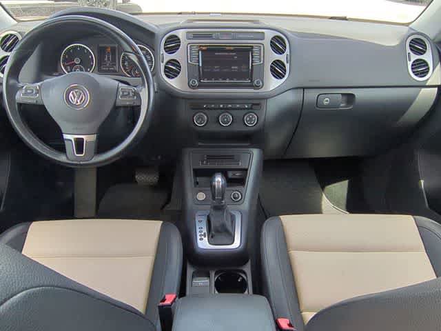 Used 2017 Volkswagen Tiguan S image 14