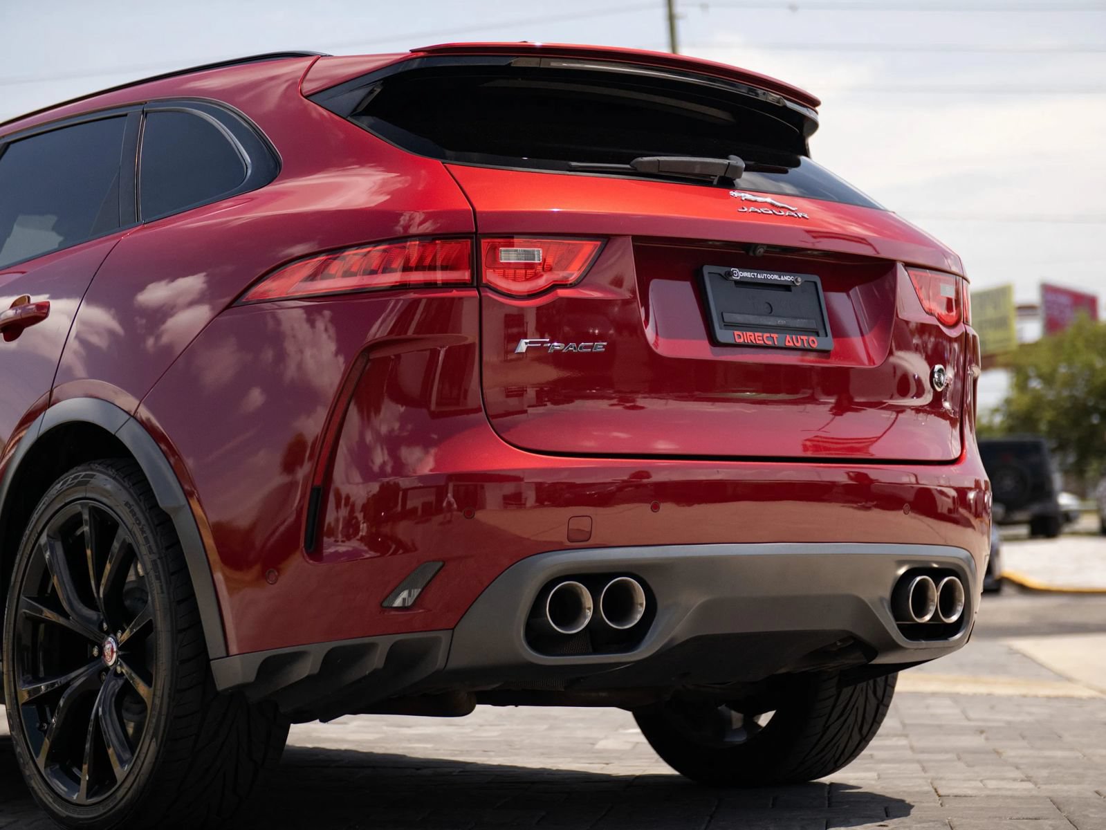 Used 2020 Jaguar F-PACE SVR AWD/4WD image 10