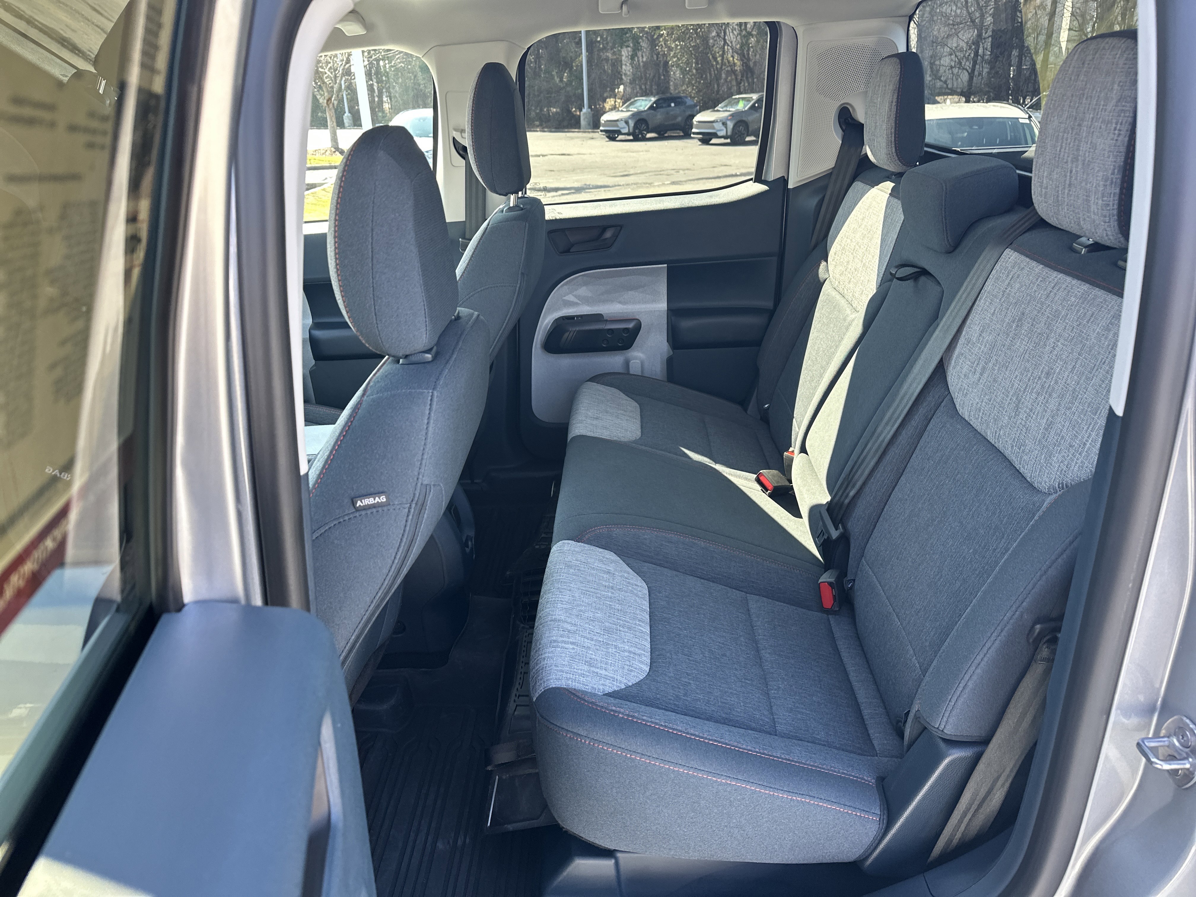 Used 2023 Ford Maverick XLT image 30