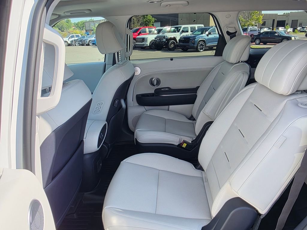 New 2026 Hyundai Palisade Calligraphy image 18