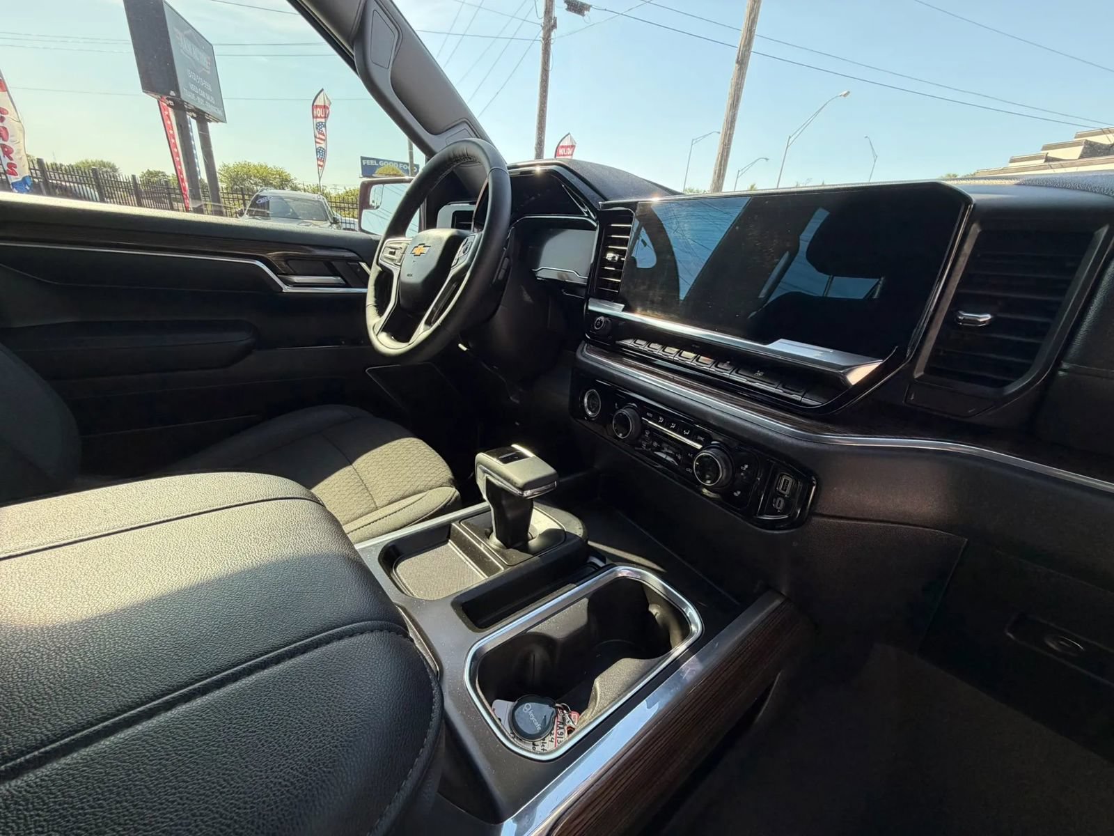 Used 2024 Chevrolet Silverado 1500 LT w/ Protection Package AWD/4WD image 49