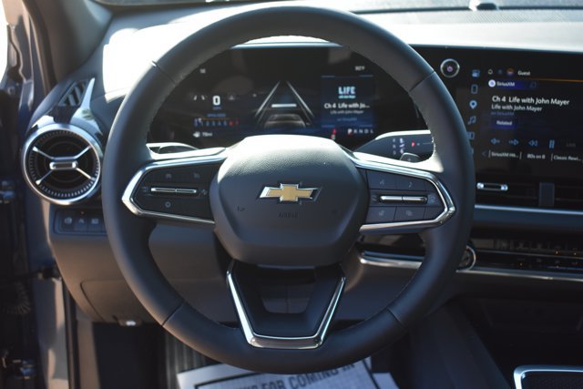 New 2027 Chevrolet Equinox LT FWD image 18