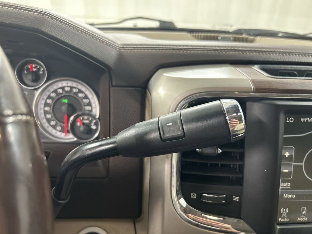 Used 2015 RAM 2500 Laramie AWD/4WD image 17