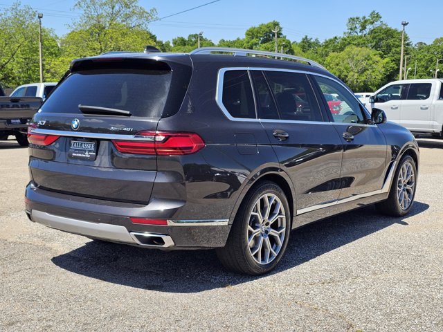 Used 2022 BMW X7 xDrive40i w/ Luxury Seating Package AWD/4WD image 23