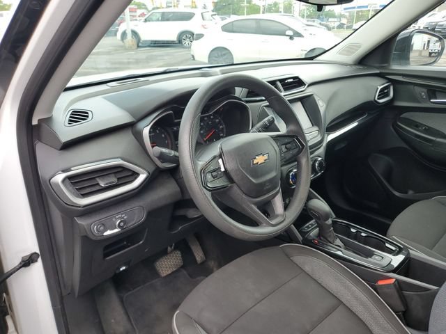 Used 2023 Chevrolet TrailBlazer LS AWD/4WD image 10
