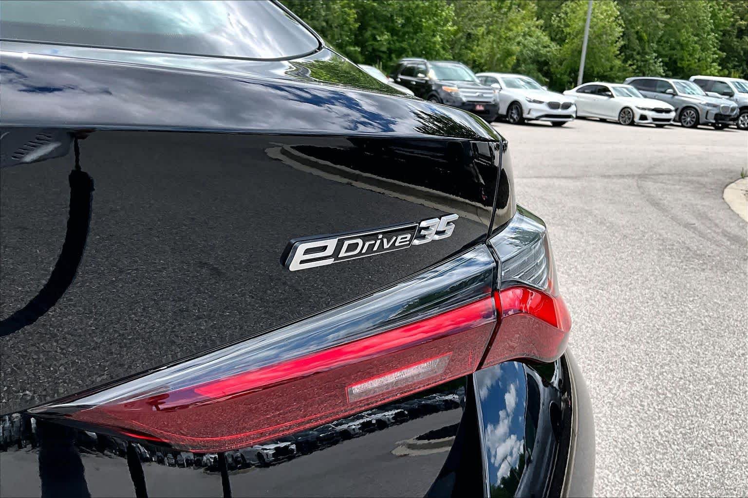 Certified 2023 BMW i4 eDrive35 w/ Premium Package RWD image 9