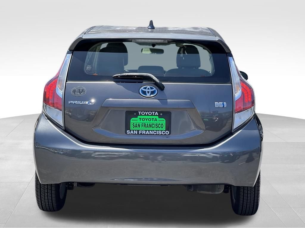 Used 2015 Toyota Prius C Three FWD image 4