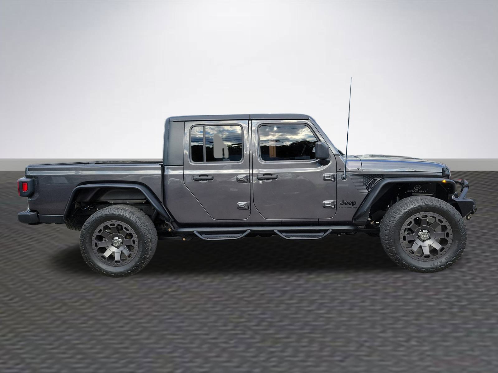 Used 2020 Jeep Gladiator Sport w/ Quick Order Package 24S image 4