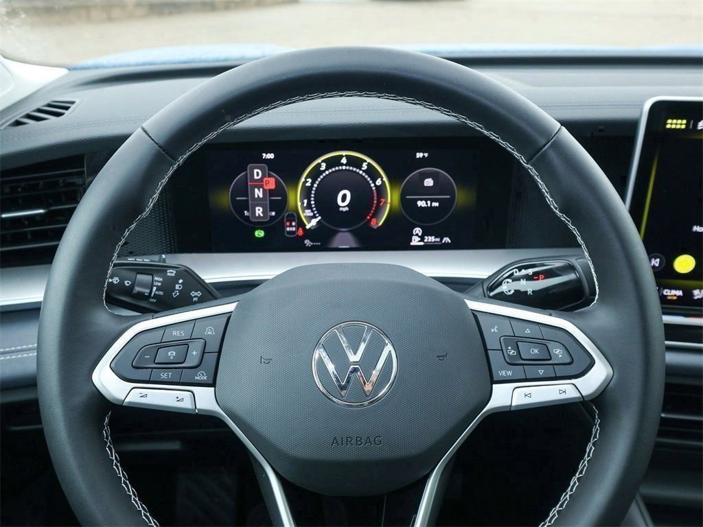New 2026 Volkswagen Tiguan SE AWD/4WD image 23