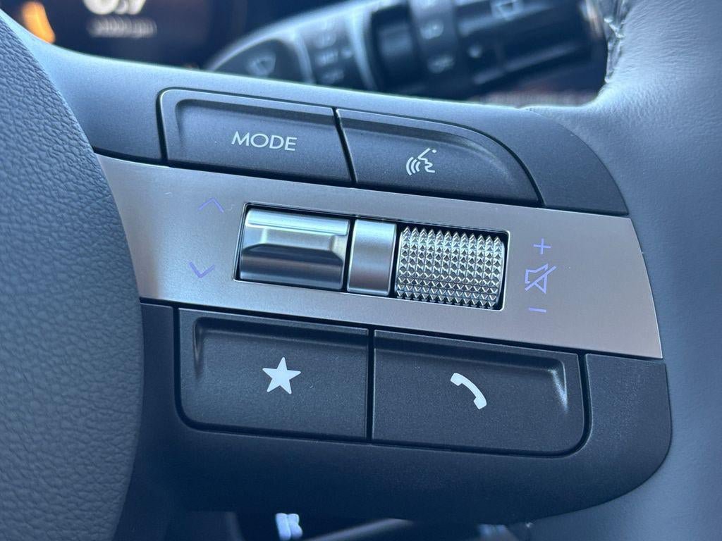 New 2026 Hyundai Kona Limited FWD image 87