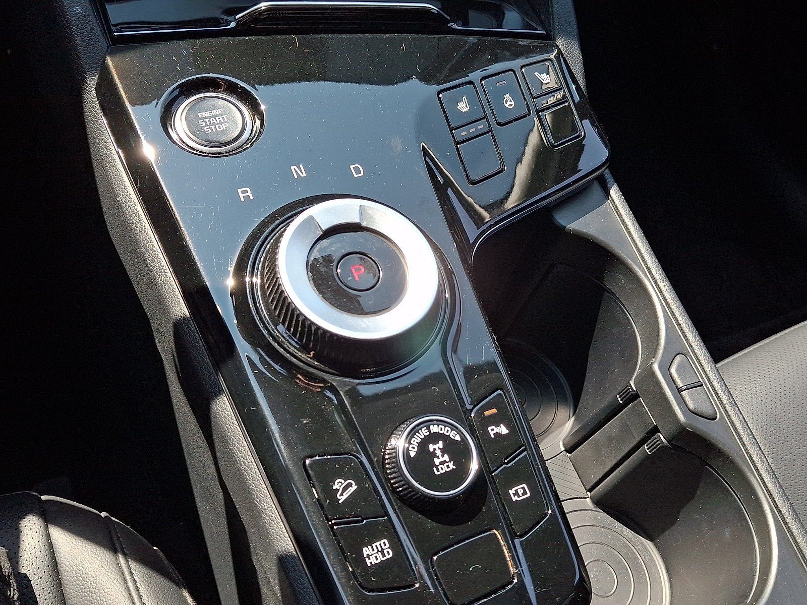 Certified 2023 Kia Sportage EX w/ EX Premium Package AWD/4WD image 14