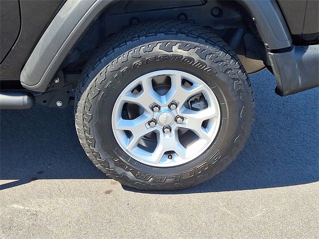 Used 2021 Jeep Wrangler Sport image 28