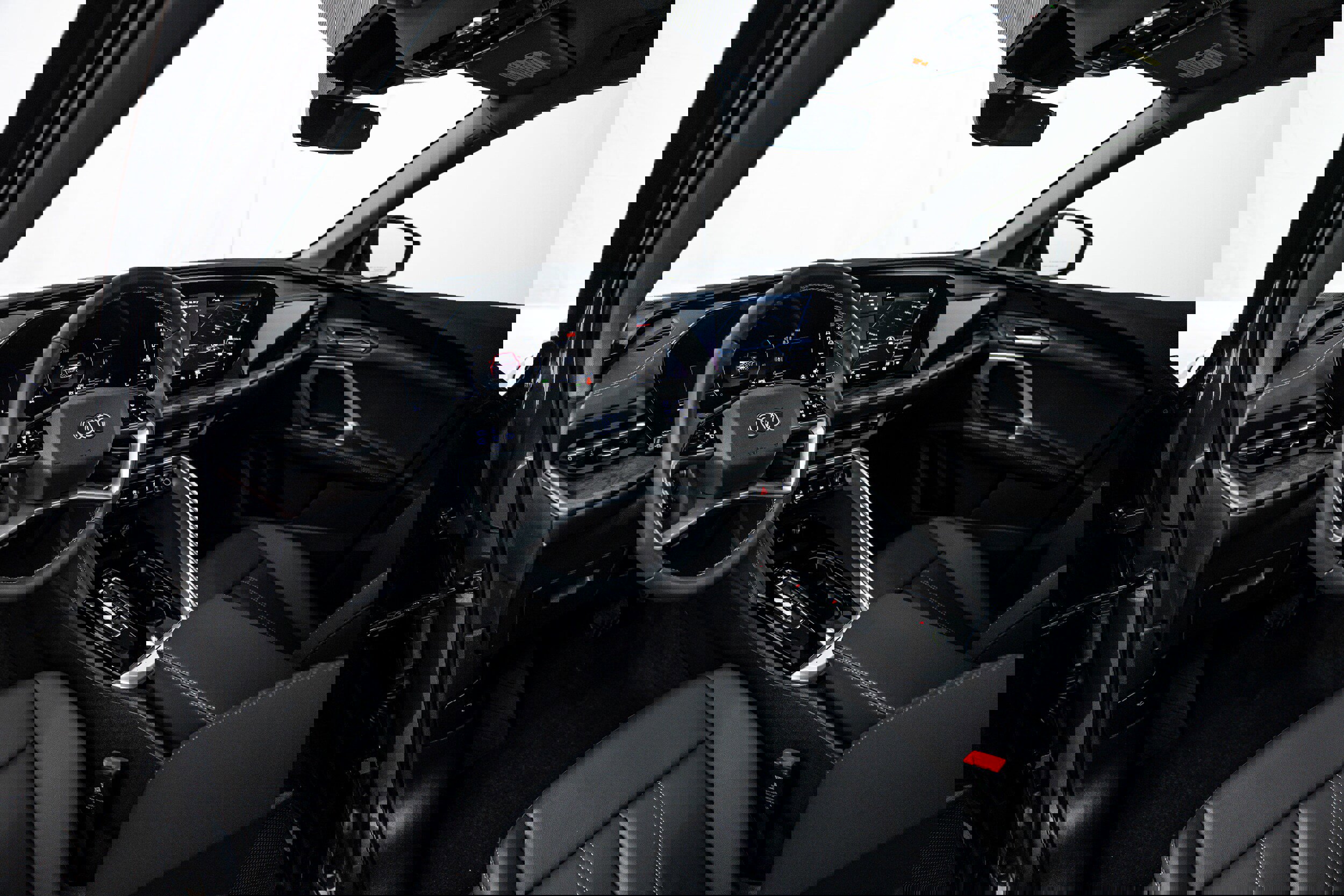 Certified 2025 Audi Q5 Premium w/ Convenience Package image 11