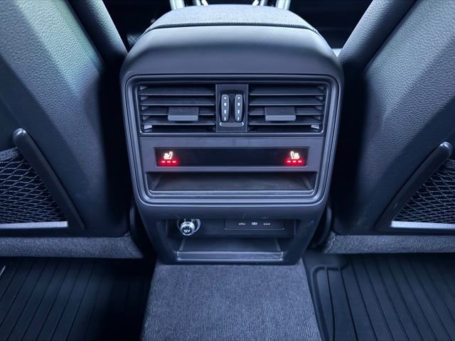 Certified 2025 Porsche Cayenne image 34