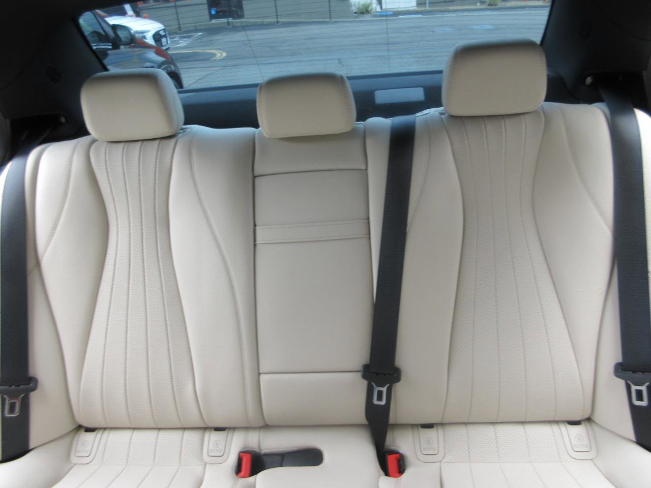 Used 2021 Mercedes-Benz E 350 Sedan image 38