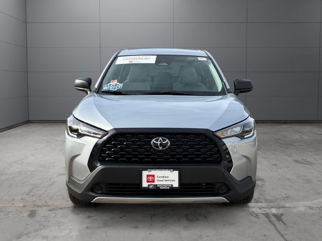 Certified 2024 Toyota Corolla Cross L AWD/4WD image 8