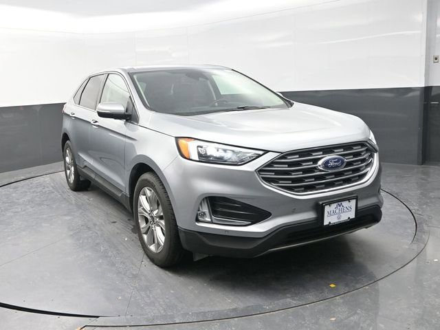 Used 2024 Ford Edge Titanium image 1