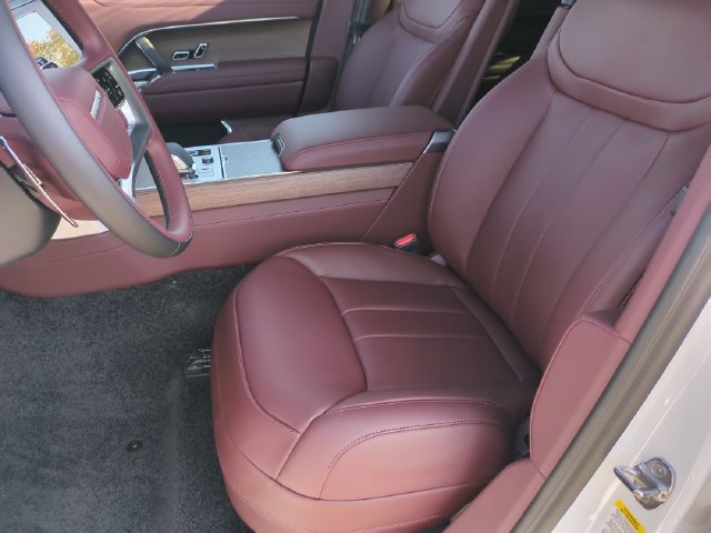 New 2027 Land Rover Range Rover SE AWD/4WD image 12