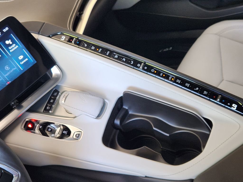 Used 2024 Chevrolet Corvette Stingray Preferred Cpe w/ 2LT RWD image 24