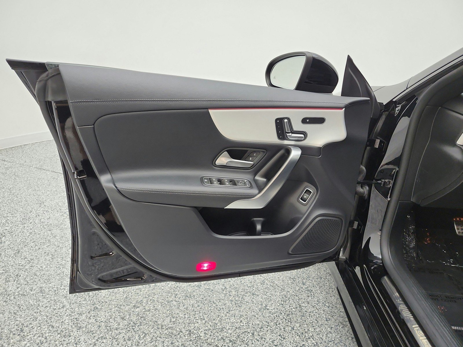 Certified 2023 Mercedes-Benz CLA 35 AMG 4MATIC image 15