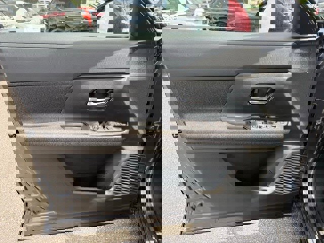 New 2025 Nissan Kicks SV image 10