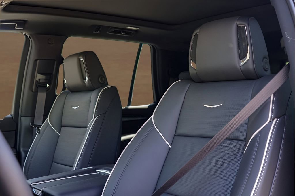 New 2026 Cadillac Escalade Sport w/ Touring Package image 11
