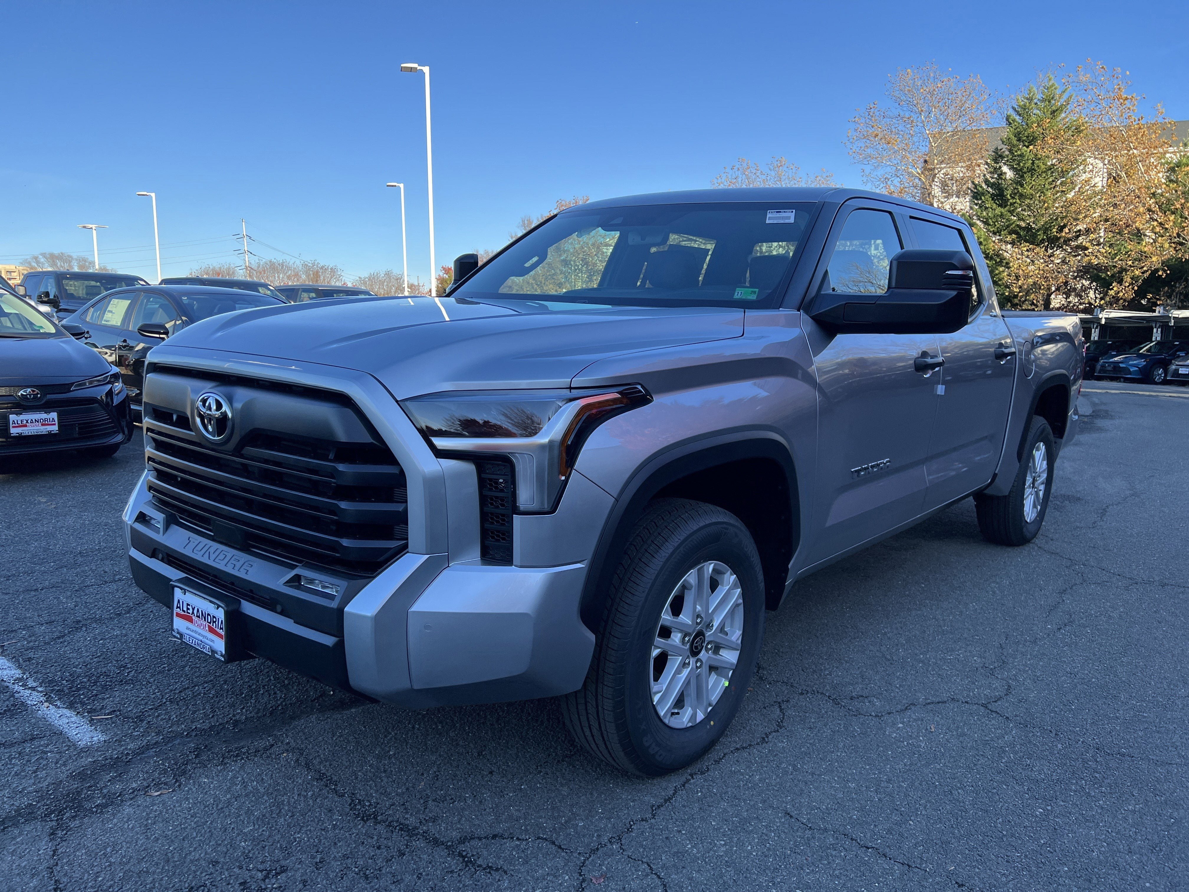 New 2026 Toyota Tundra SR5