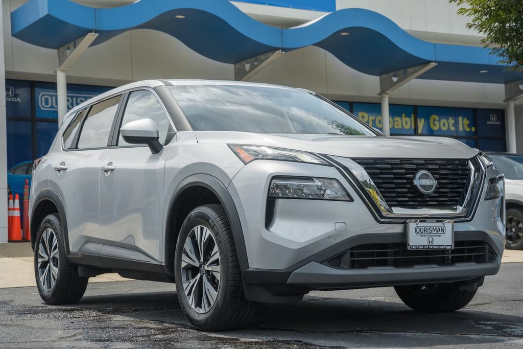 Used 2023 Nissan Rogue SV