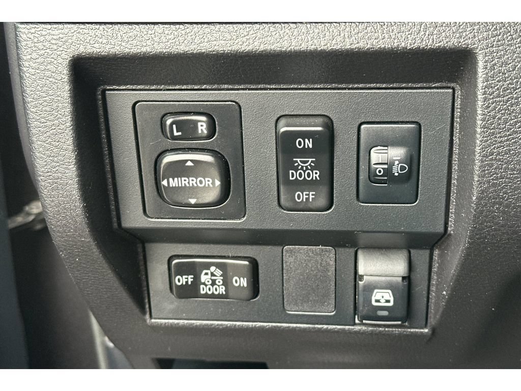 Used 2014 Toyota Tundra SR5 RWD image 30