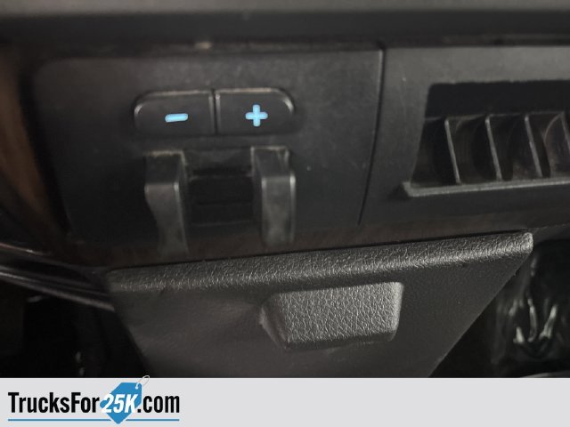 Used 2014 Ford F250 Lariat w/ Lariat Ultimate Package AWD/4WD image 27
