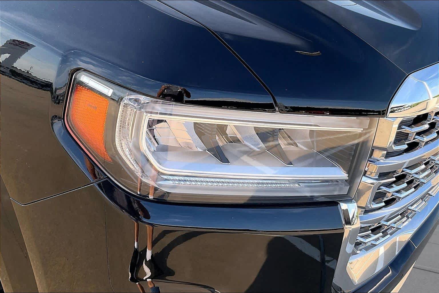 Certified 2023 GMC Acadia Denali w/ Denali Technology Package FWD image 25