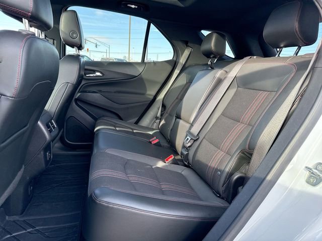 Used 2022 Chevrolet Equinox RS w/ Infotainment Package image 23