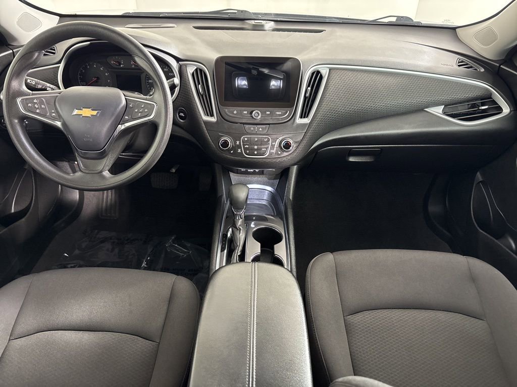 Used 2023 Chevrolet Malibu LT FWD image 14