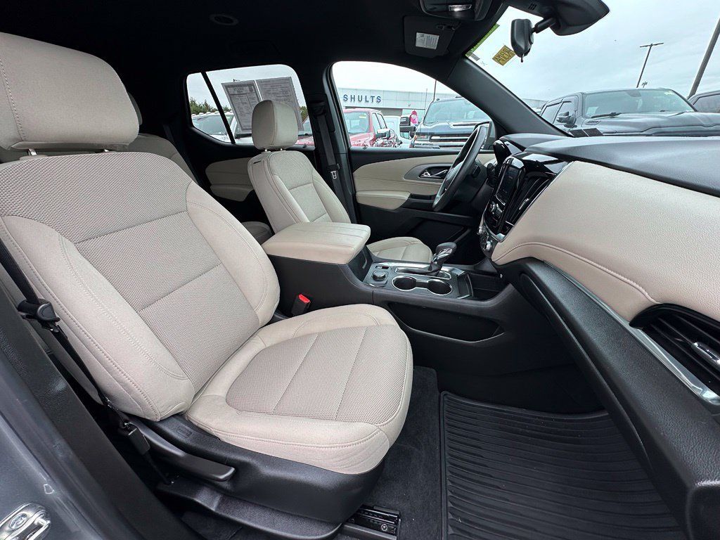 Used 2023 Chevrolet Traverse LS w/ Safety Package AWD/4WD image 24