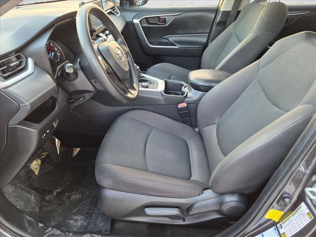 Certified 2022 Toyota RAV4 LE AWD/4WD image 14
