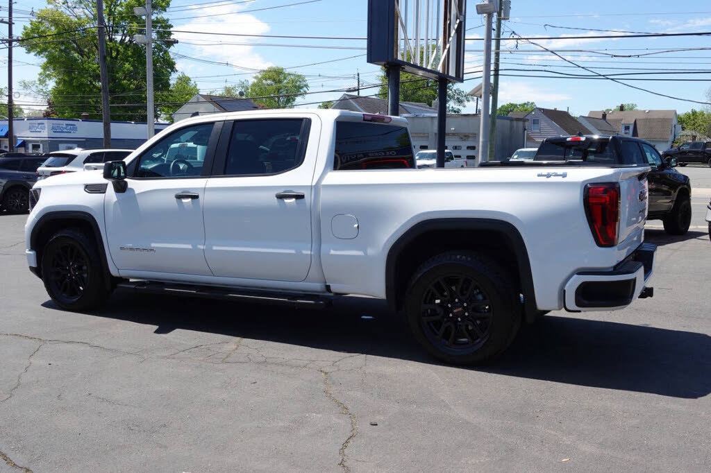 Used 2023 GMC Sierra 1500 Pro w/ Graphite Edition AWD/4WD image 3