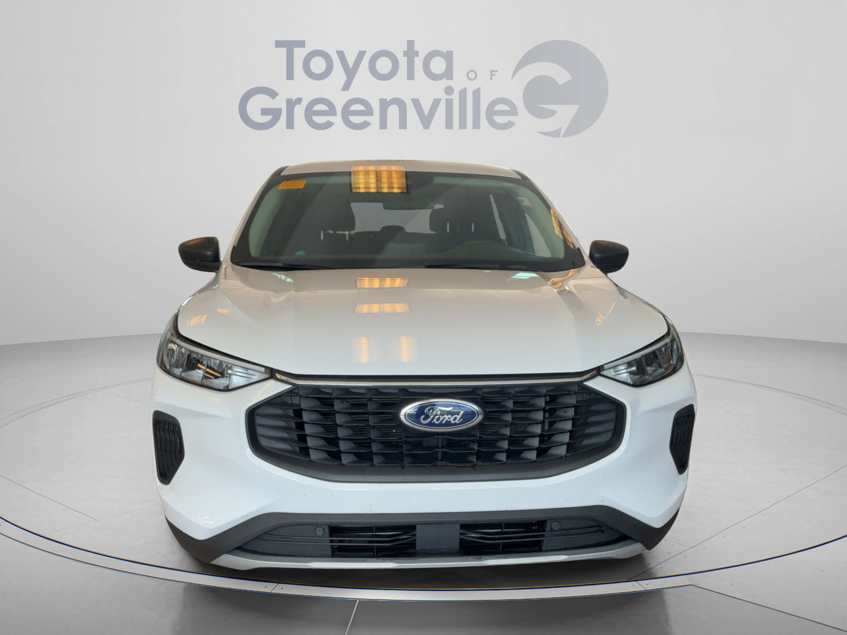 Used 2024 Ford Escape Active w/ Cold Weather Package FWD image 9