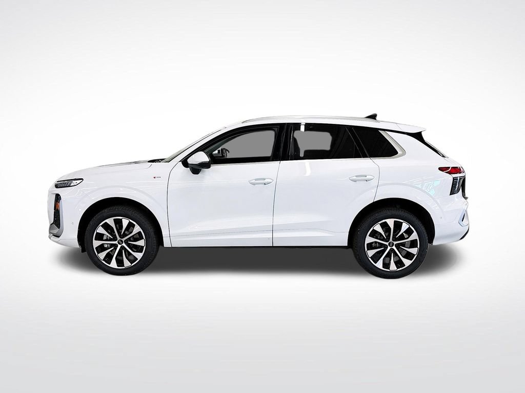 New 2026 Audi Q3 quattro 2.0T AWD/4WD image 2