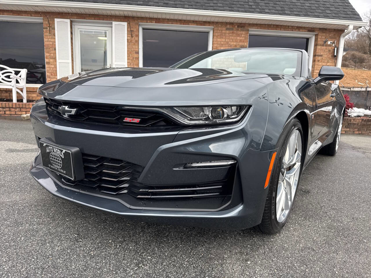 Used 2020 Chevrolet Camaro SS image 4