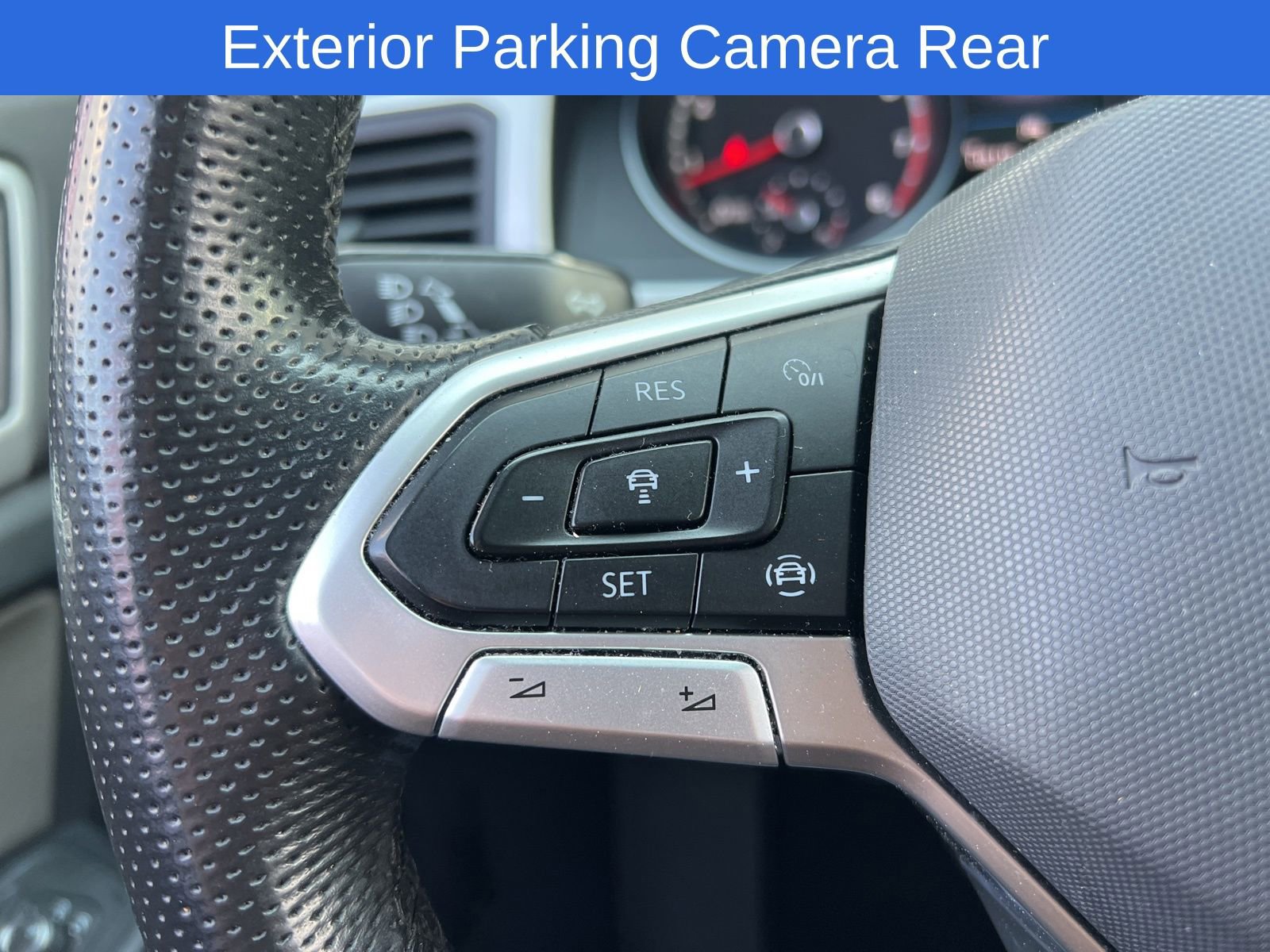 Used 2021 Volkswagen Atlas SE w/ Panoramic Sunroof Package image 15