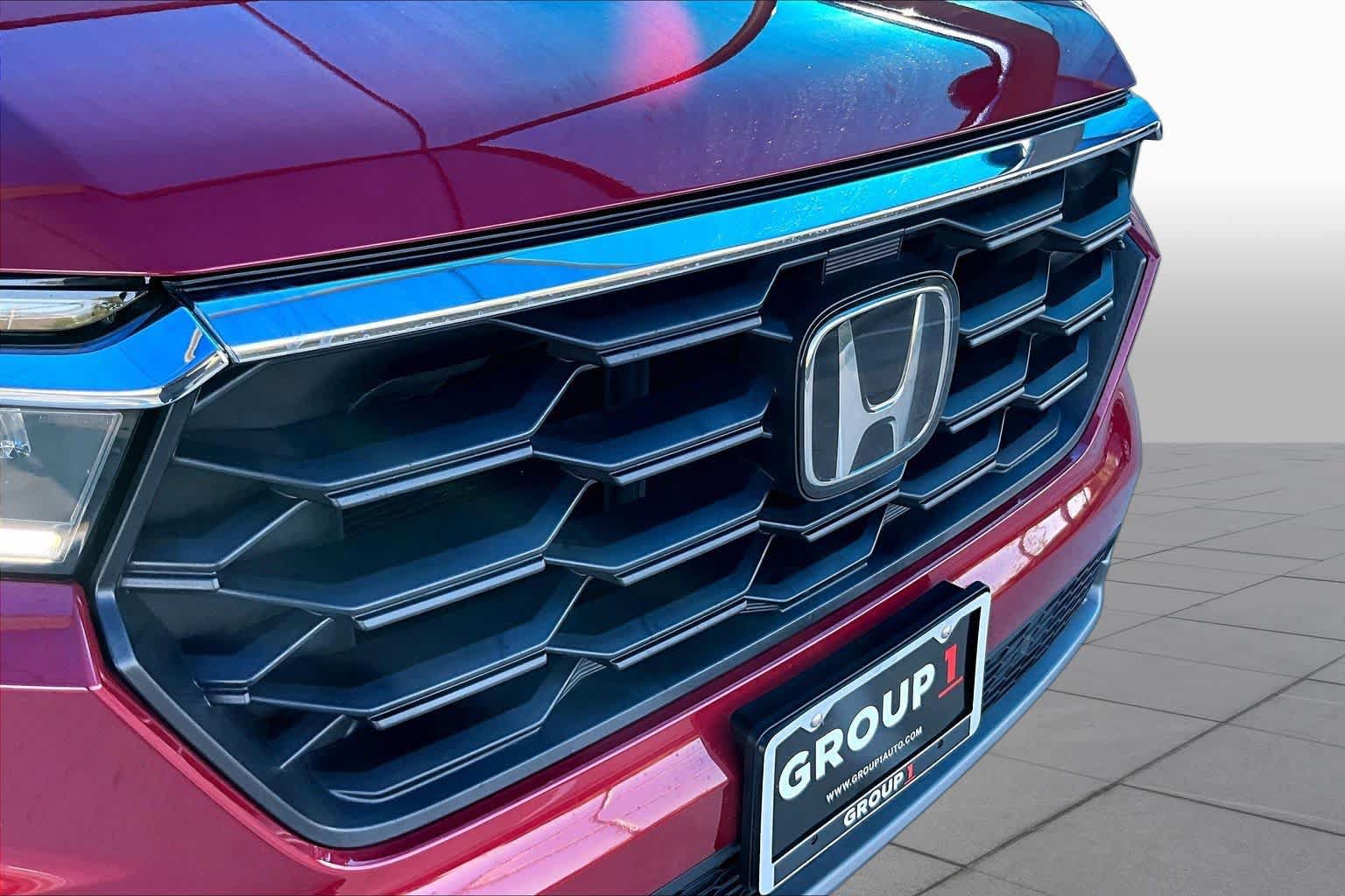 Used 2025 Honda Pilot EX-L image 30